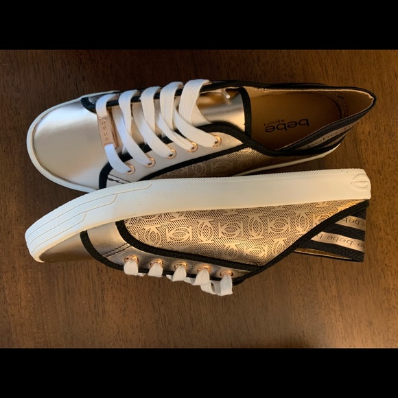 NWT in the box woman’s size 11 Bebe comfort sneakers with memory foam! - Picture 2 of 6